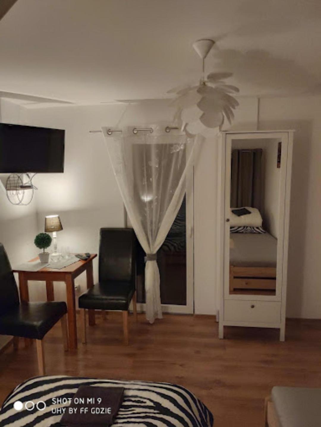 Apartamenty Pod Sosnami Ostroda Miedzylesie 6Os חדר תמונה